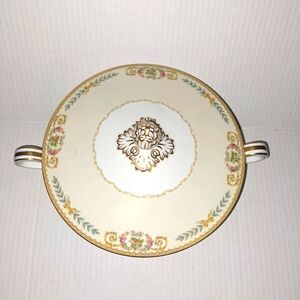 Dinner wear very beautiful can be used for Soup gravy.